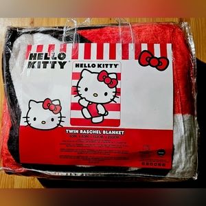 HELLO KITTY TWIN SIZE BLANKET